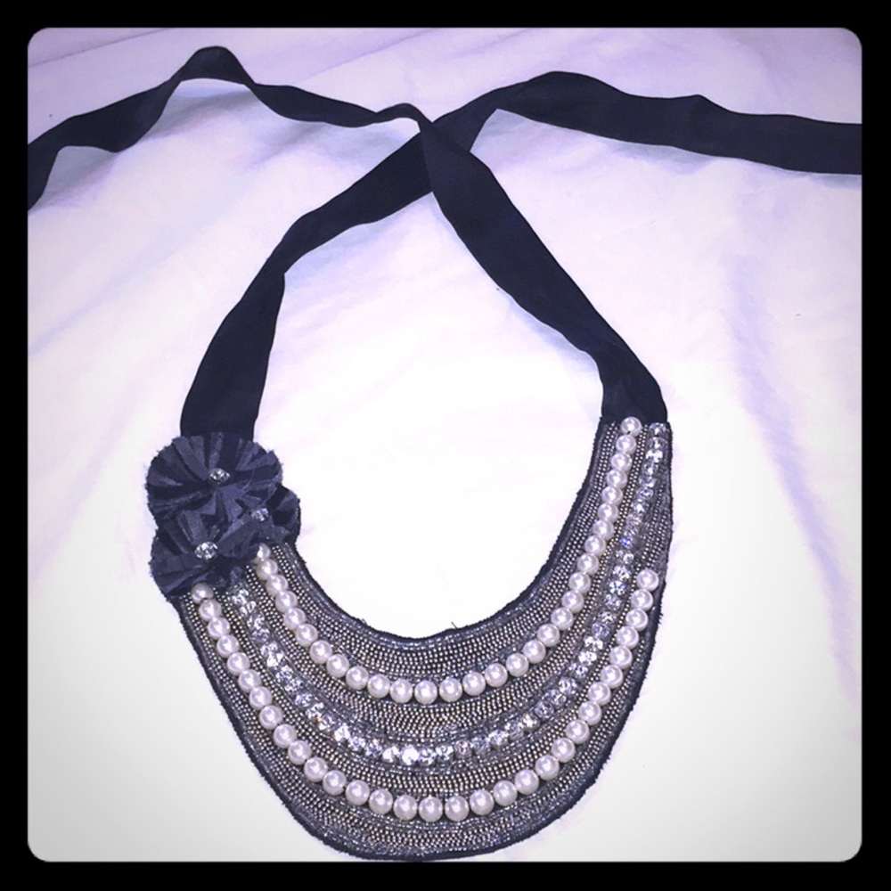 Statement necklace